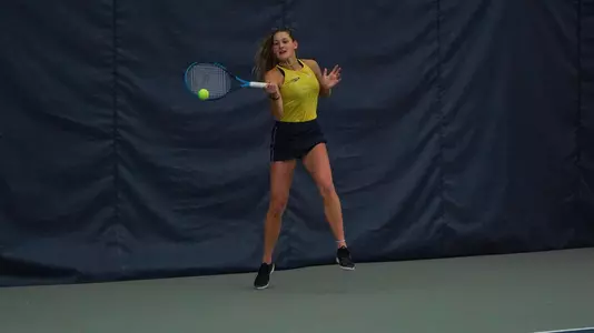 Julia Kuszunski vs Miami