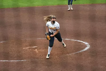 Price first win vs NIU 04292022