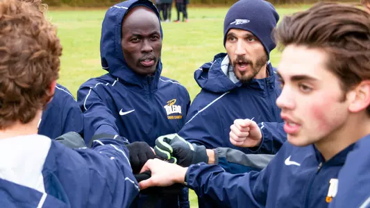 men's cross country at MAC CHampionships