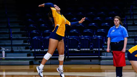 Avery Adamski vs Memphis