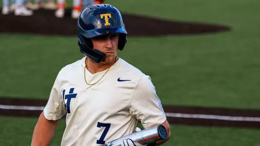 Caden Konczak vs Bowling Green