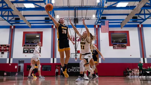 25 November 2023: The University of Toledo plays North Dakota state on the final day of the San Diego Classic at City College. (Credit: Derrick Tuskan/University of Toledo)