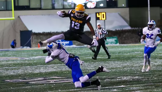 Peny Boone vs Buffalo