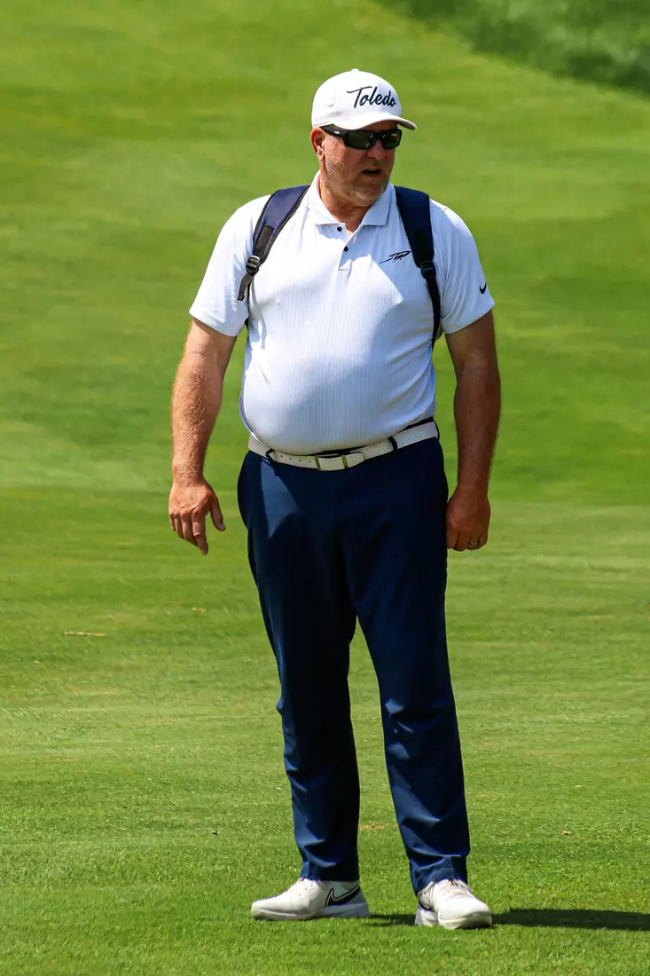 Head Coach Jeff Roope