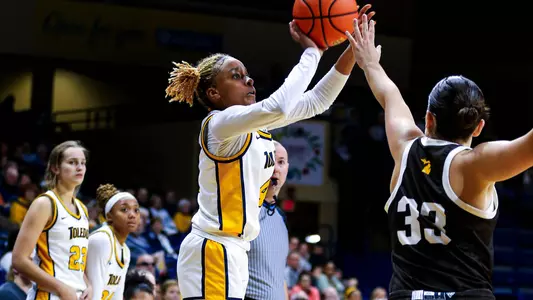 Soleil Barnes vs. Western Michigan