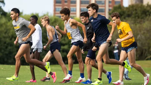 Men's Cross Country Warm Up