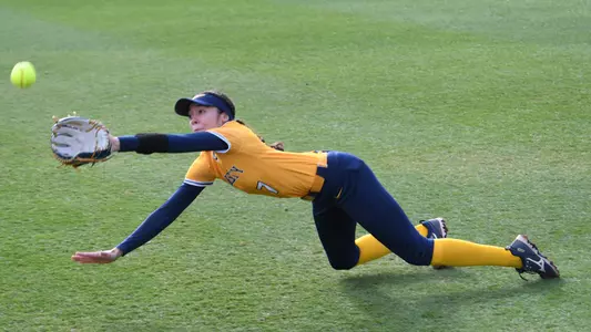 Eli Enriquez vs. Loyola Chicago.1