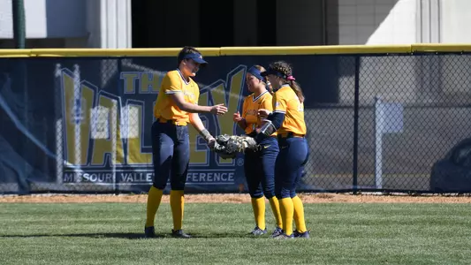 outfield vs. Western Illinois