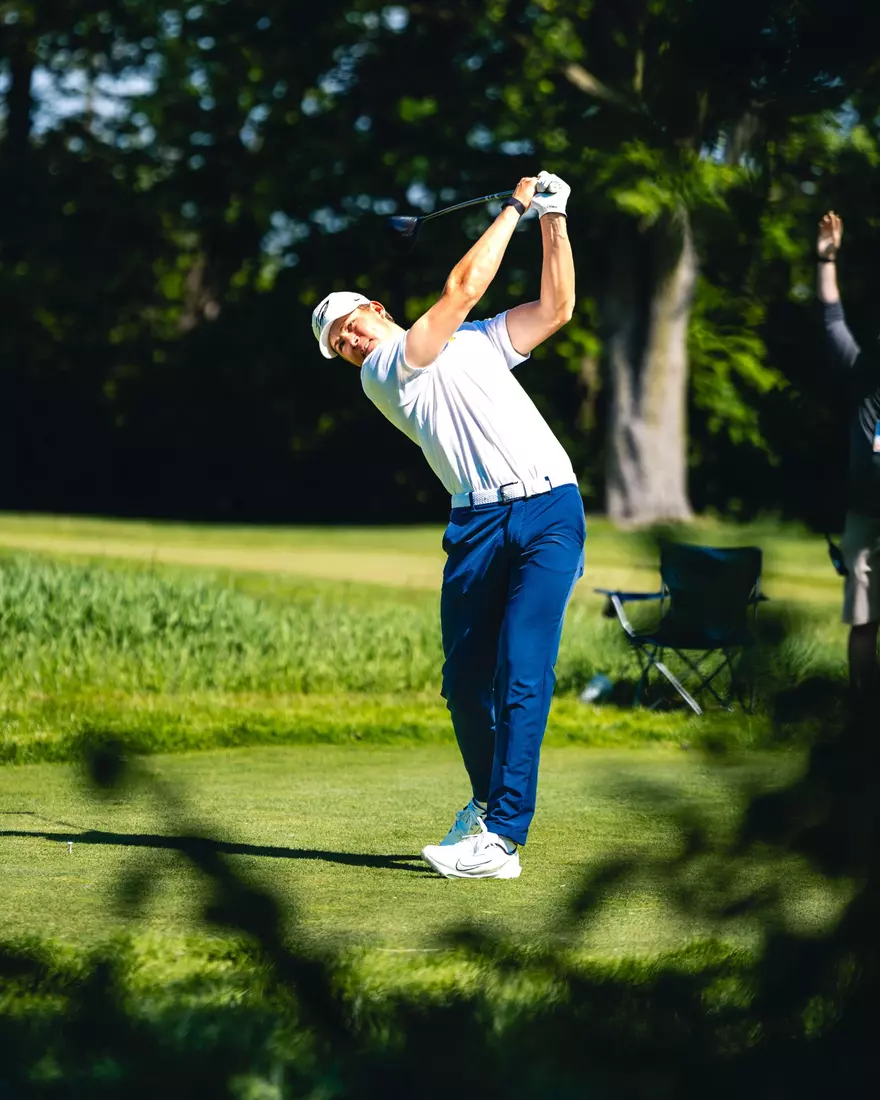 Barend Botha at NCAA West Lafayette Regional