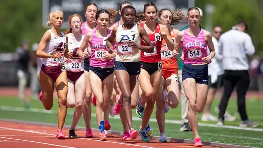 Trois & Nicholson at MAC Outdoor Championships