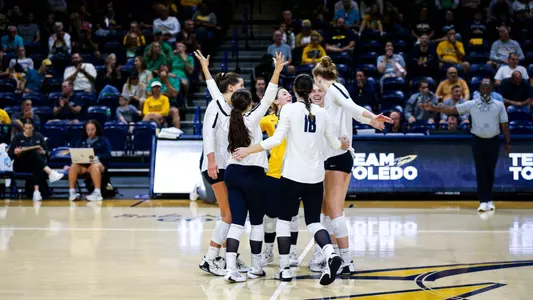 VB Celebration Huddle