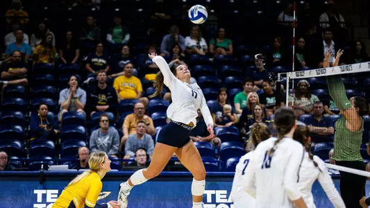 Taylor Alt attacking