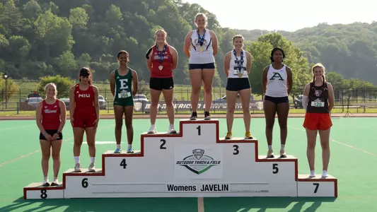 Nora Hark Podium
