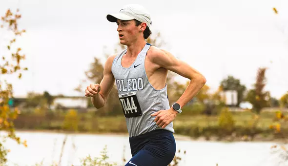 Joshua Carlin running