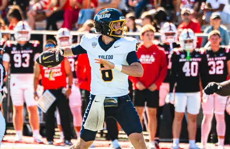 John Alan Richter throwing a pass at Ball State