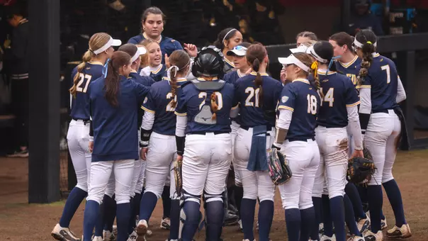 Toledo Softball huddles up before a game
