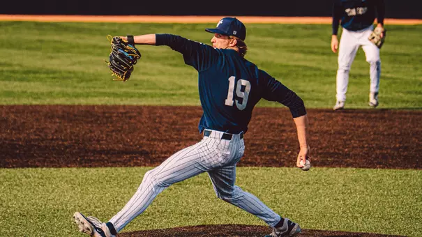 Braden Curry throws a pitch against Dayton on April 8, 2026