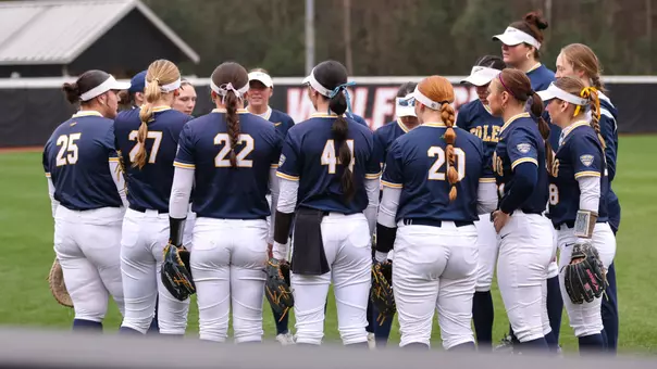 Toledo Softball Huddle