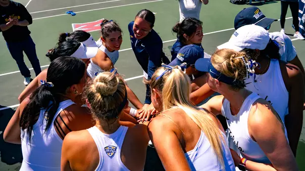 Toledo Women's Tennis Huddle