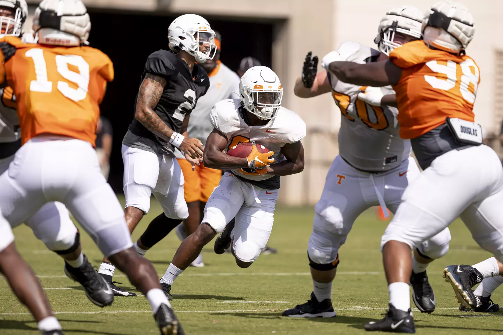 KNOXVILLE, TN - AUGUST 07, 2019 - Running back Tim Jordan #9 of the Tennessee Volunteers during 2019 Fall Training Camp practice on Haslam Field in Knoxville, TN. Photo By Andrew Ferguson/Tennessee Athletics