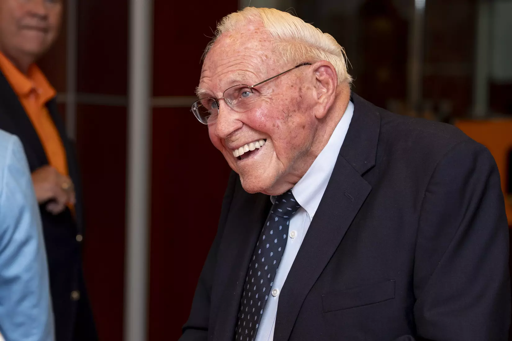 KNOXVILLE, TN - OCTOBER 04, 2019 - Roy Kramer during the Doug Dickey Hall of Fame Plaza dedication in Knoxville, TN. Photo By Andrew Ferguson/Tennessee Athletics