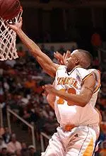 Thaydeus Holden scored 13 points, including seven in the final 5:31 as the Vols improved to 13-11.