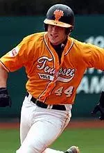 Javi Herrera's game-winning grand slam in the bottom of the eighth lifted Tennessee to a 10-6 win.