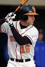 Alex Suarez' sacrifice fly in the sixth inning plated Tennessee's only run.