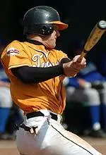 Nick Crowe's RBI single in the ninth lifted the Vols to their 16th straight home victory.