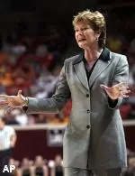 Coach Summitt answers questions about the Lady Vols and the Final Four.