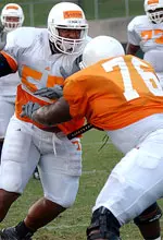 Jesse Mahelona and Arron Sears