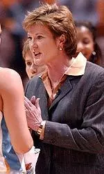 Pat Summitt Talking To Athlete
