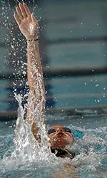 Weaner Swimming