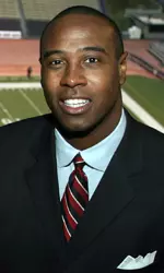 Charles Davis Headshot