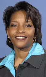 Deadra Charles Furlow Headshot