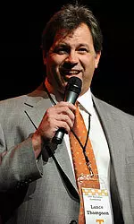 Coach Lance Thompson