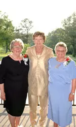 (l-r) Bettye Giles, Pat Head Summitt, Nadine Gearin