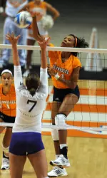 UT senior Farren Powe