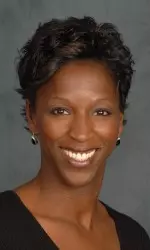 Sharon Couch Seagrave will lead the women's sprints and hurdles group for Tennessee track & field.