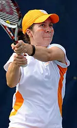 Zsofia Zubor put UT up 3-0 with a 6-3, 6-0 win at No. 3 Singles