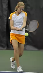 Caitlyn Williams won her first career singles match Saturday.