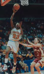 Chamique Holdsclaw