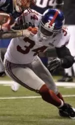 Deon Grant made six tackles with the Giants.