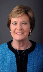 Pat Summitt was one of 13 who received the Presidential Medal of Freedom.
