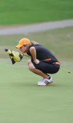 Popson ties for 4th, advances