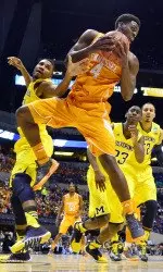 Follow @Vol_Hoops on Twitter and Instagram