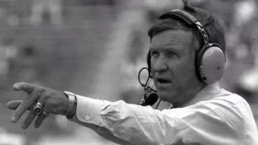 Johnny Majors