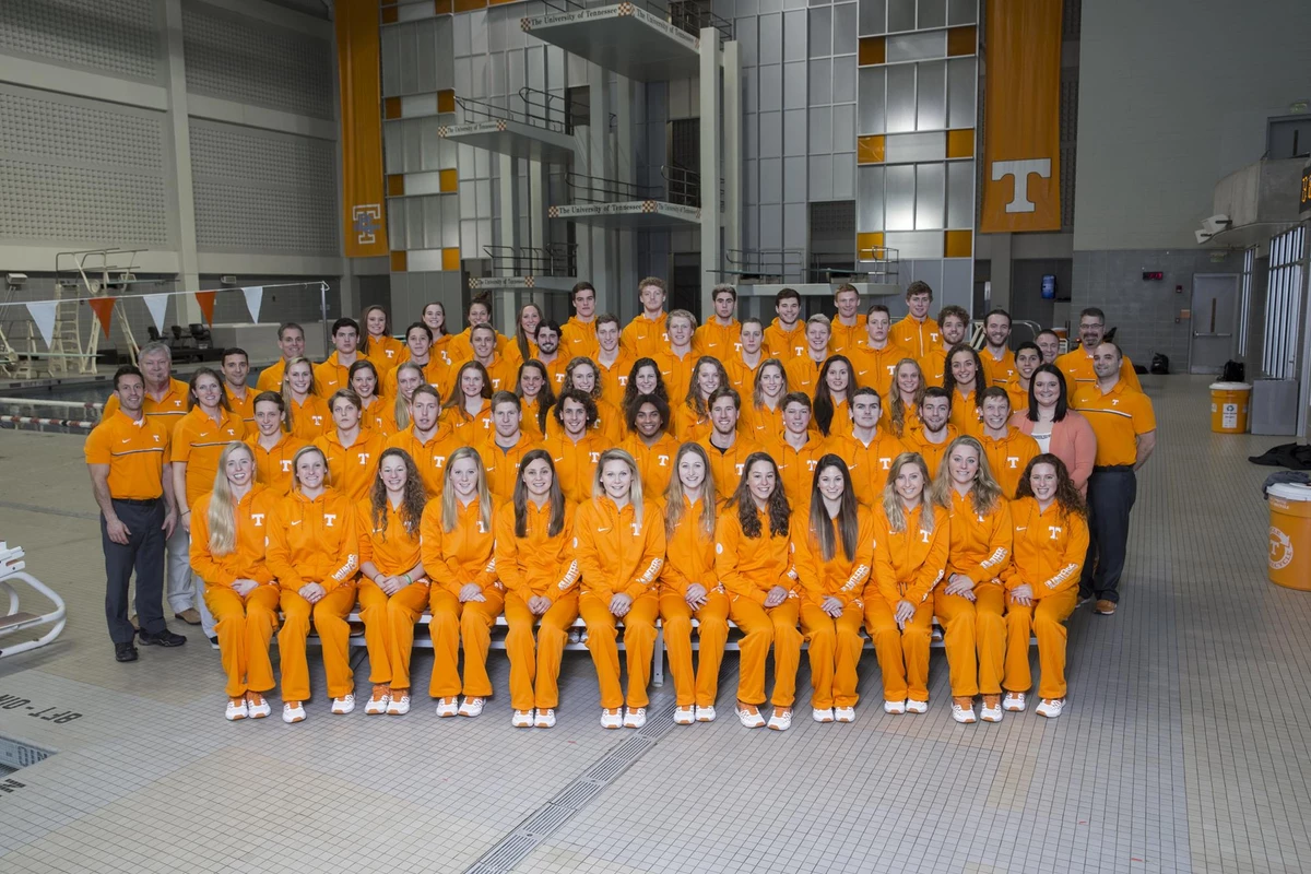 2016-17 Swimming and Diving Team