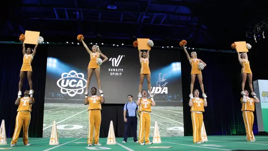 Tennessee Cheer Team