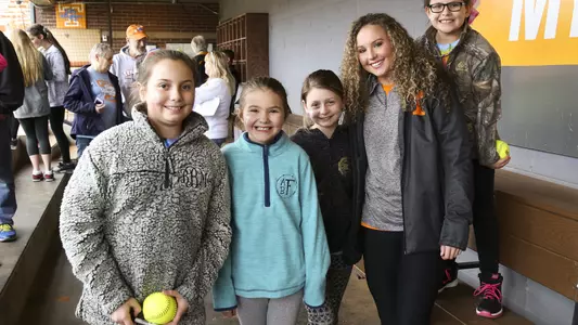 Softball_Meet_ and_Greet